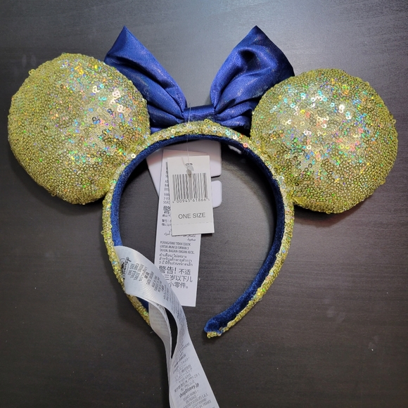 EARidescent Shimmer Disney World 50th Anniversay Loungefly and Ears - Picture 6 of 6